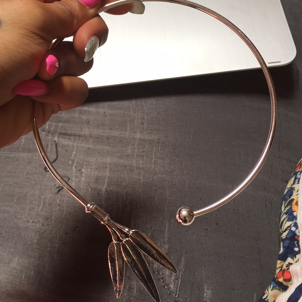Necklace - Picture 3 of 3